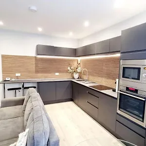  Apartment Stylish Flat In Town Centre United Kingdom