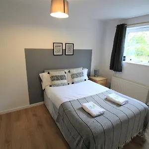  Holiday home Hamilton House -3 Bed Close To Town, Drive Parking, 2 Toilets