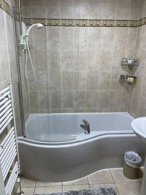 Amazing, Cosy 2 Bedroom Apartment Jesmond Newcastle upon Tyne 0*,  United Kingdom